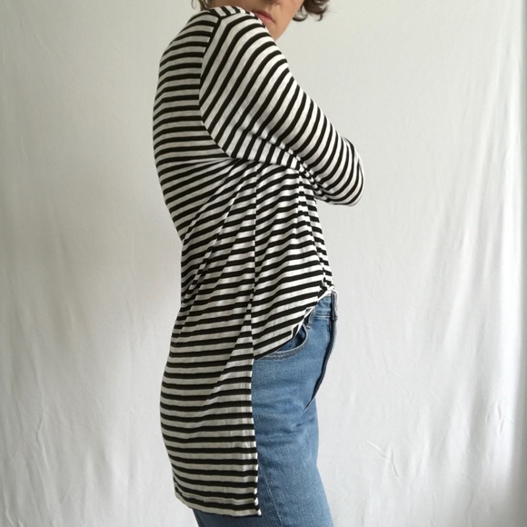 🌊striped tee🌊 - Picture 2 of 4